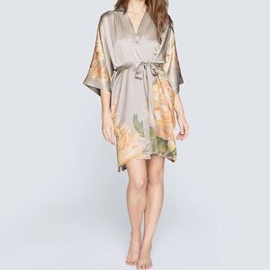 Kim + Ono Washable Silk Robe